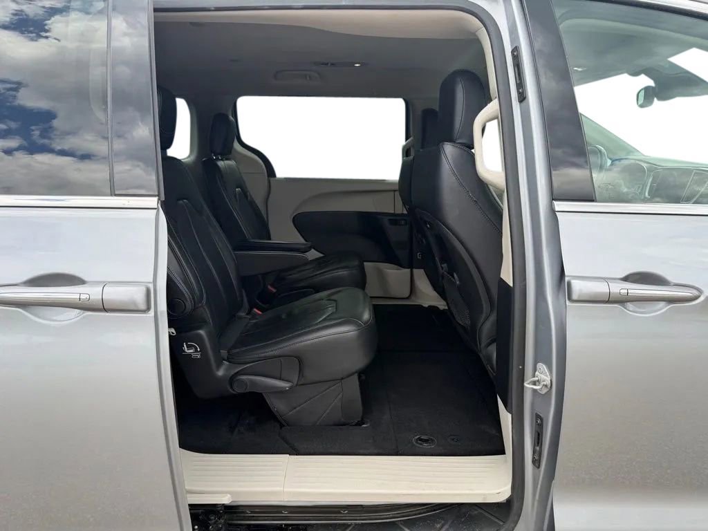 Used 2020 MAZDA CX-30 FWD w/ Preferred Package image 31