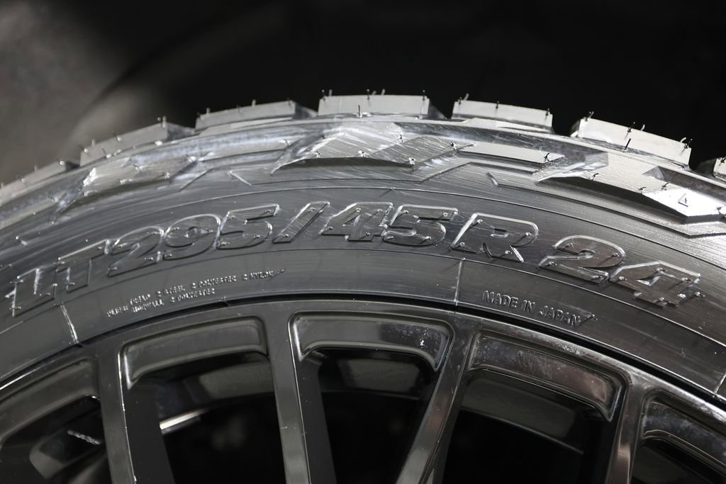 Used 2026 GMC Yukon Denali Ultimate image 58