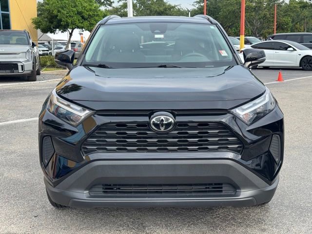 Used 2022 Toyota RAV4 XLE w/ Convenience Package FWD image 8