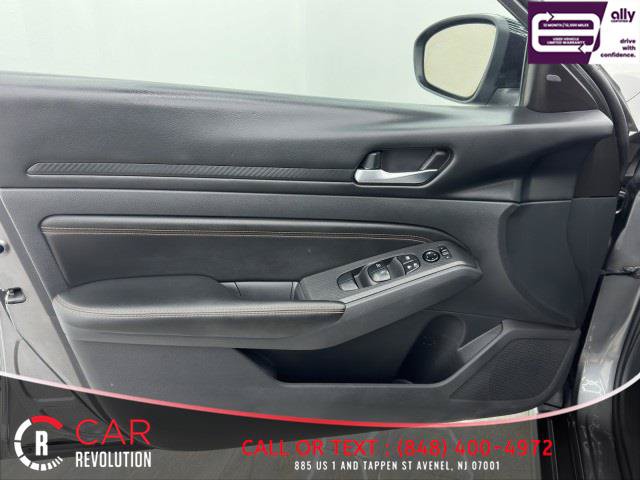 Used 2022 Nissan Altima 2.5 SR AWD/4WD image 30