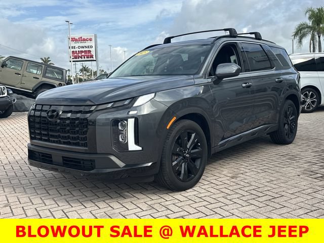 Used 2023 Hyundai Palisade XRT FWD image 3