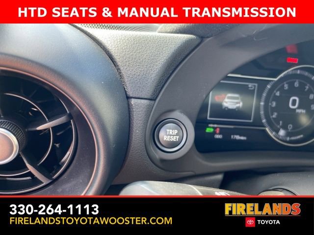 New 2025 Toyota GR86 Premium image 38