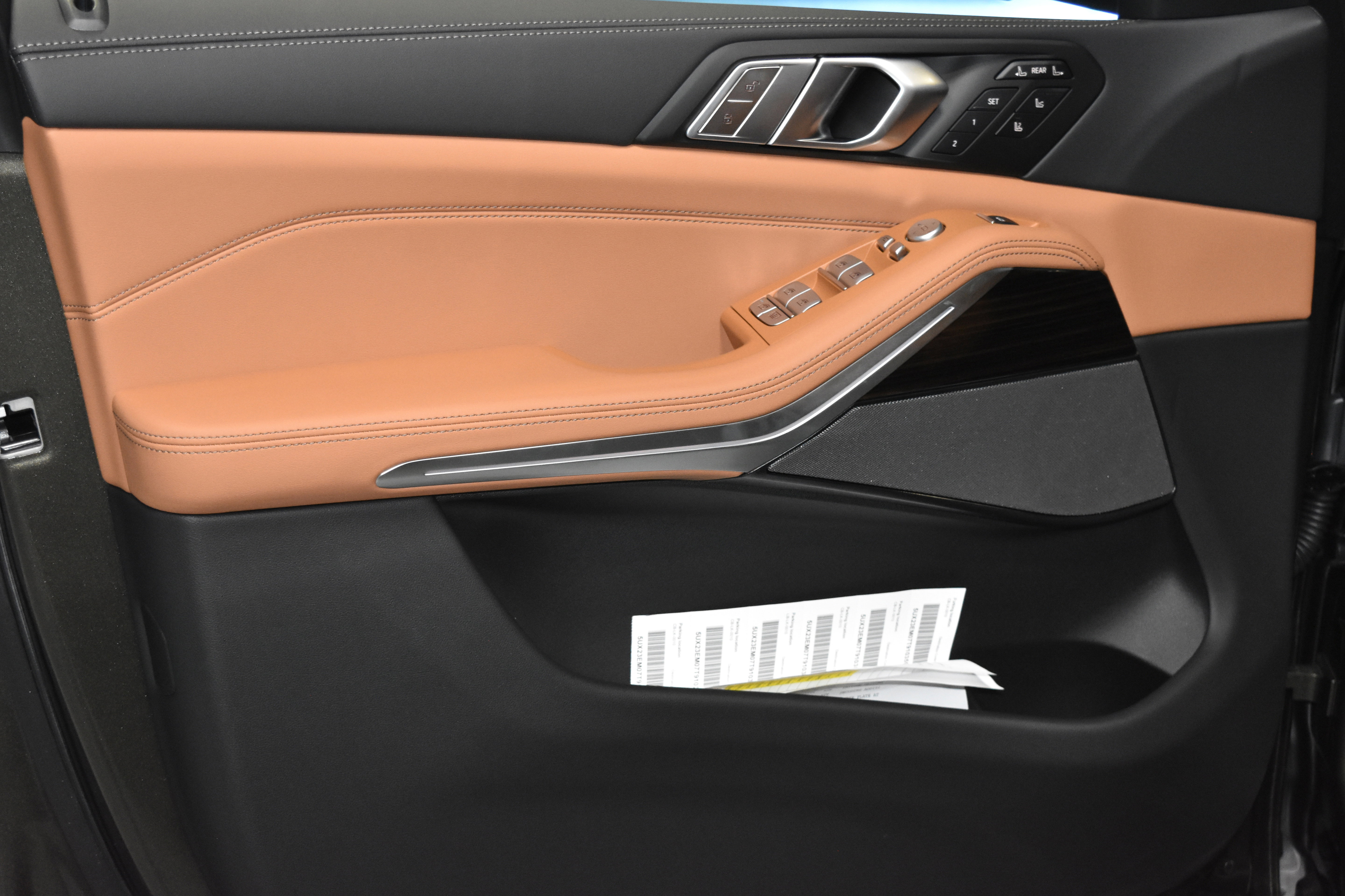 New 2026 BMW X7 xDrive40i w/ Executive Package image 3