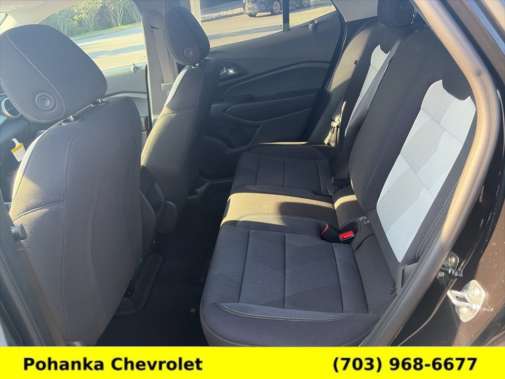 New 2026 Chevrolet Trax LS w/ LS Convenience Package FWD image 18
