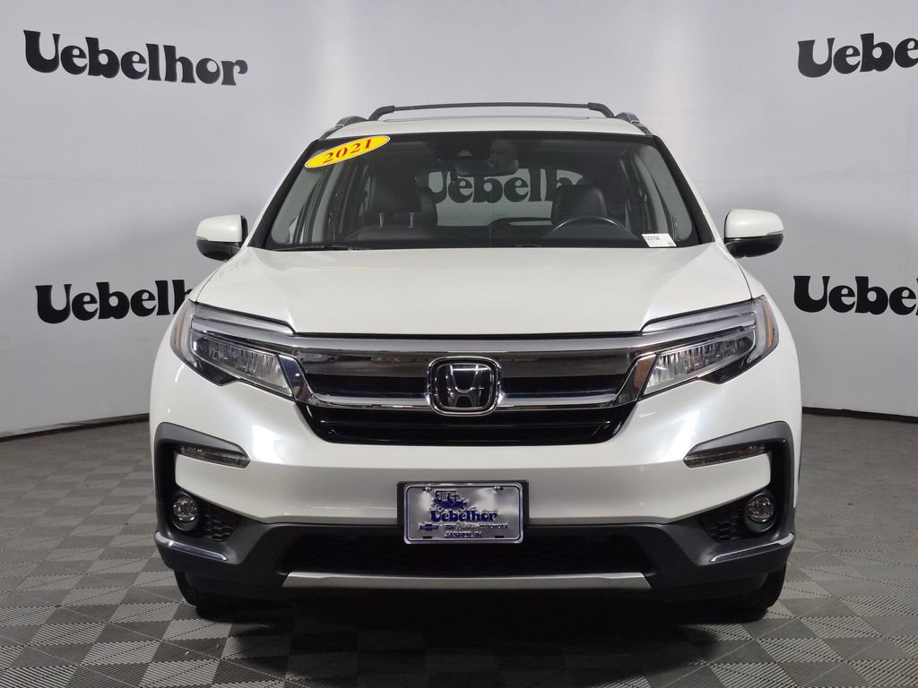 Used 2021 Honda Pilot Touring image 2