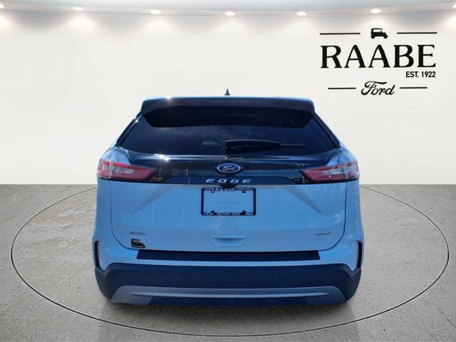 Used 2024 Ford Edge SEL w/ Convenience Package AWD/4WD image 6