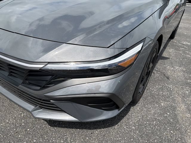 New 2026 Hyundai Elantra SEL Sport FWD image 41