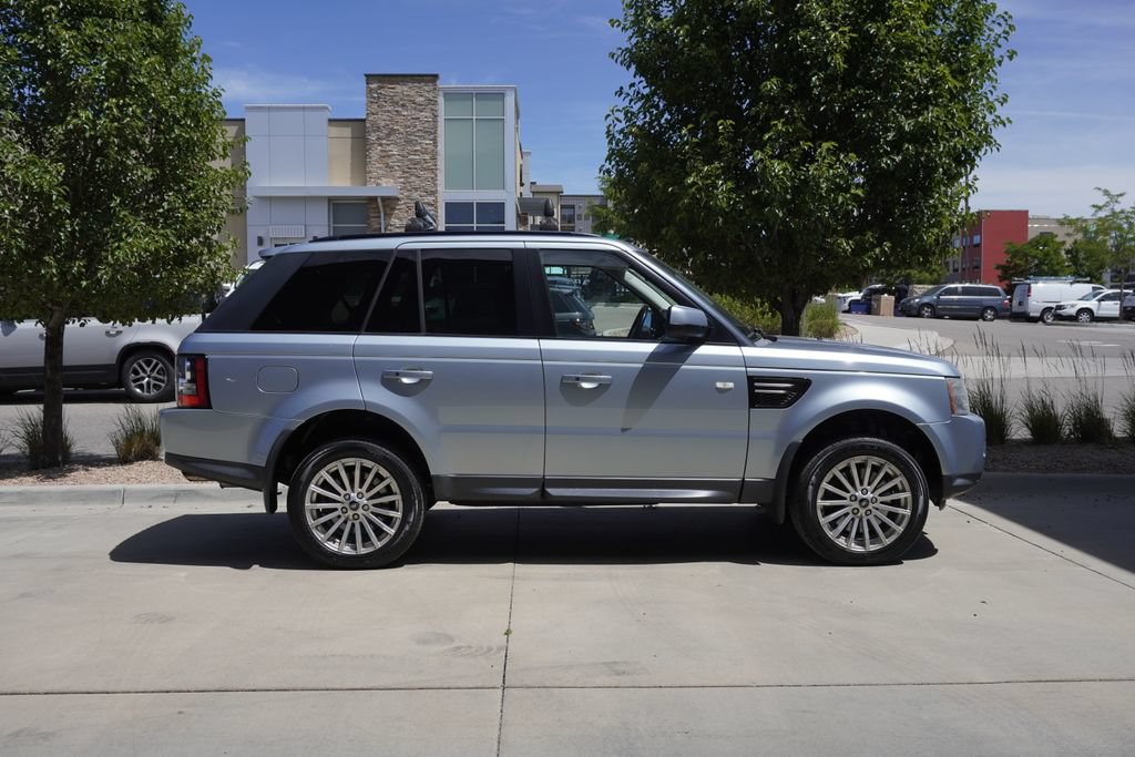Used 2013 Land Rover Range Rover Sport HSE AWD/4WD image 7