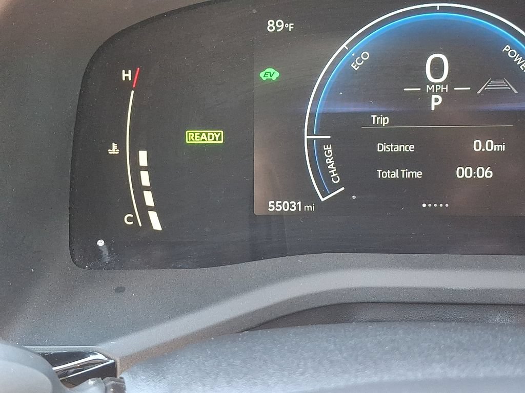 Used 2025 Toyota Camry LE FWD image 19