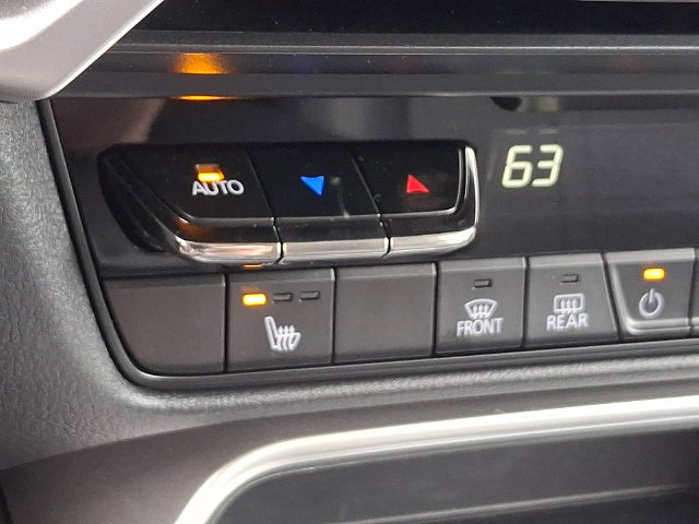 Certified 2024 MAZDA CX-90 Plug-In Hybrid w/ Preferred AWD/4WD image 27