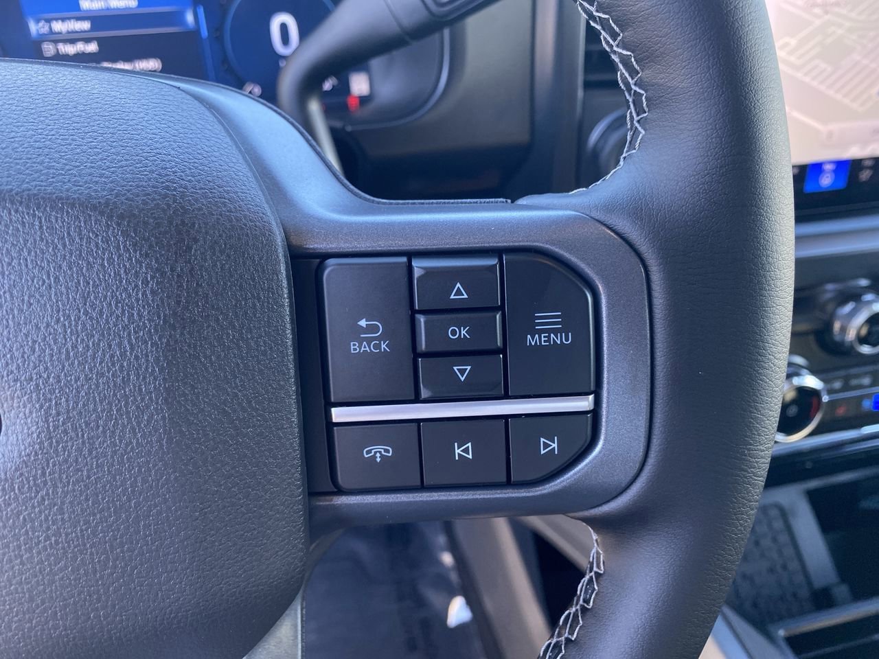 New 2026 Ford F350 Lariat w/ Black Appearance Package image 33