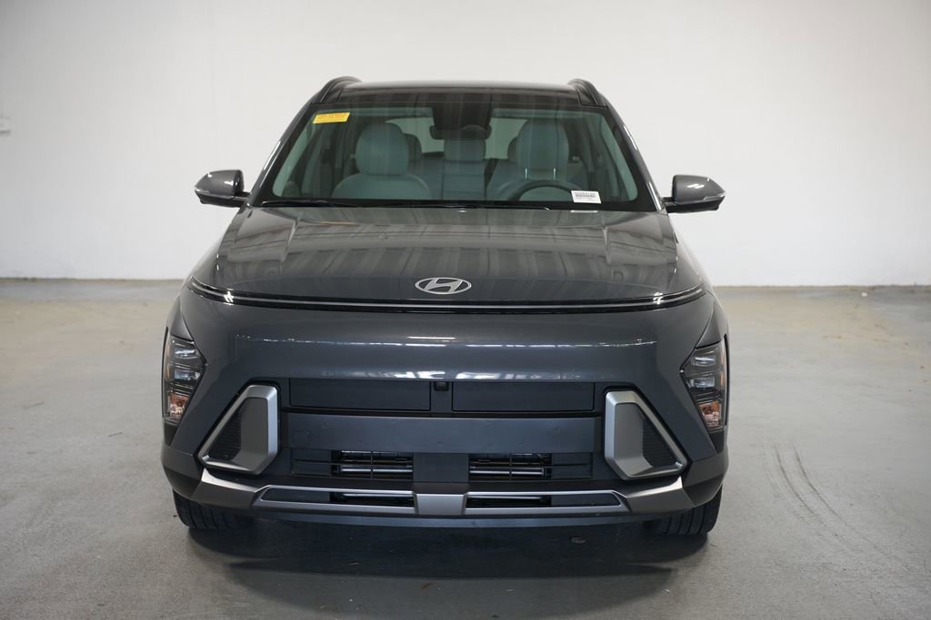 Used 2026 Hyundai Kona Limited FWD image 2