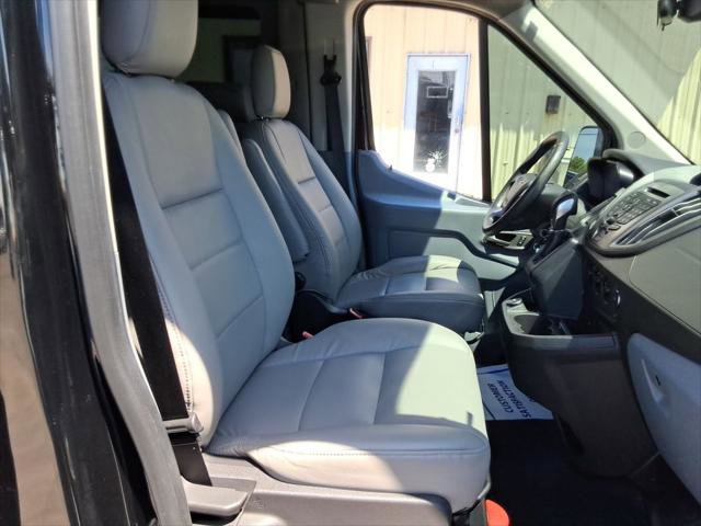 Used 2019 Ford Transit 350 XLT RWD image 17