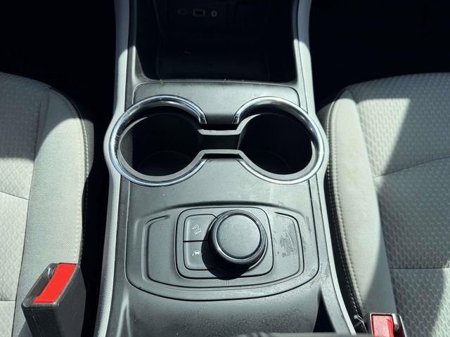 Used 2024 GMC Terrain SLE image 22