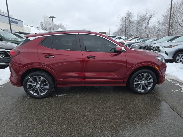 Used 2023 Buick Encore GX Select w/ Experience Buick Package image 6