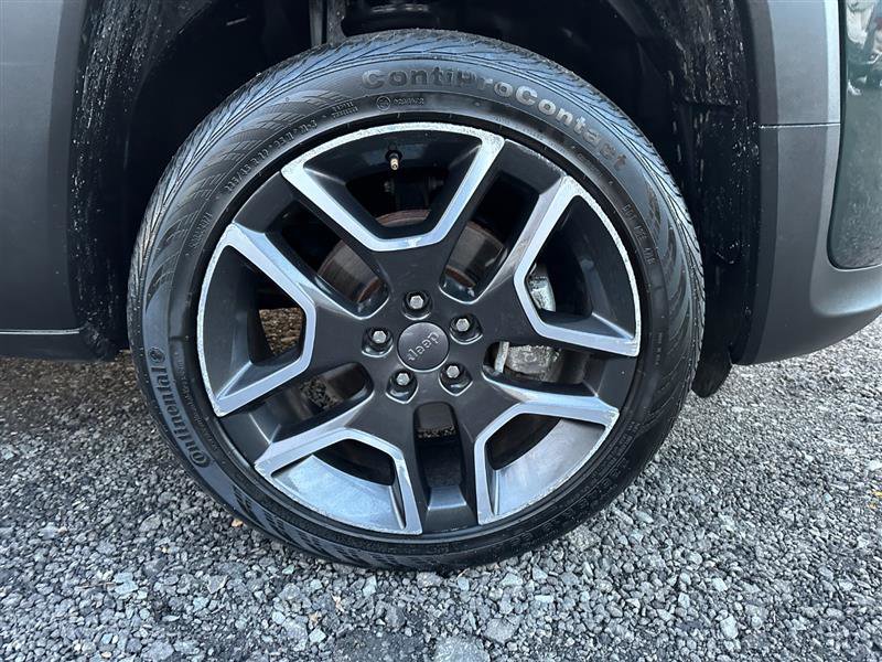 Used 2021 Jeep Renegade Sport image 24