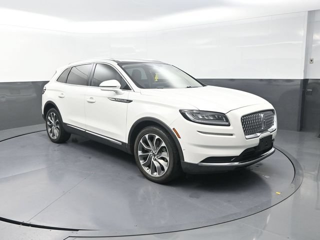 Used 2022 Lincoln Nautilus Reserve w/ Equipment Group 201A AWD/4WD image 10