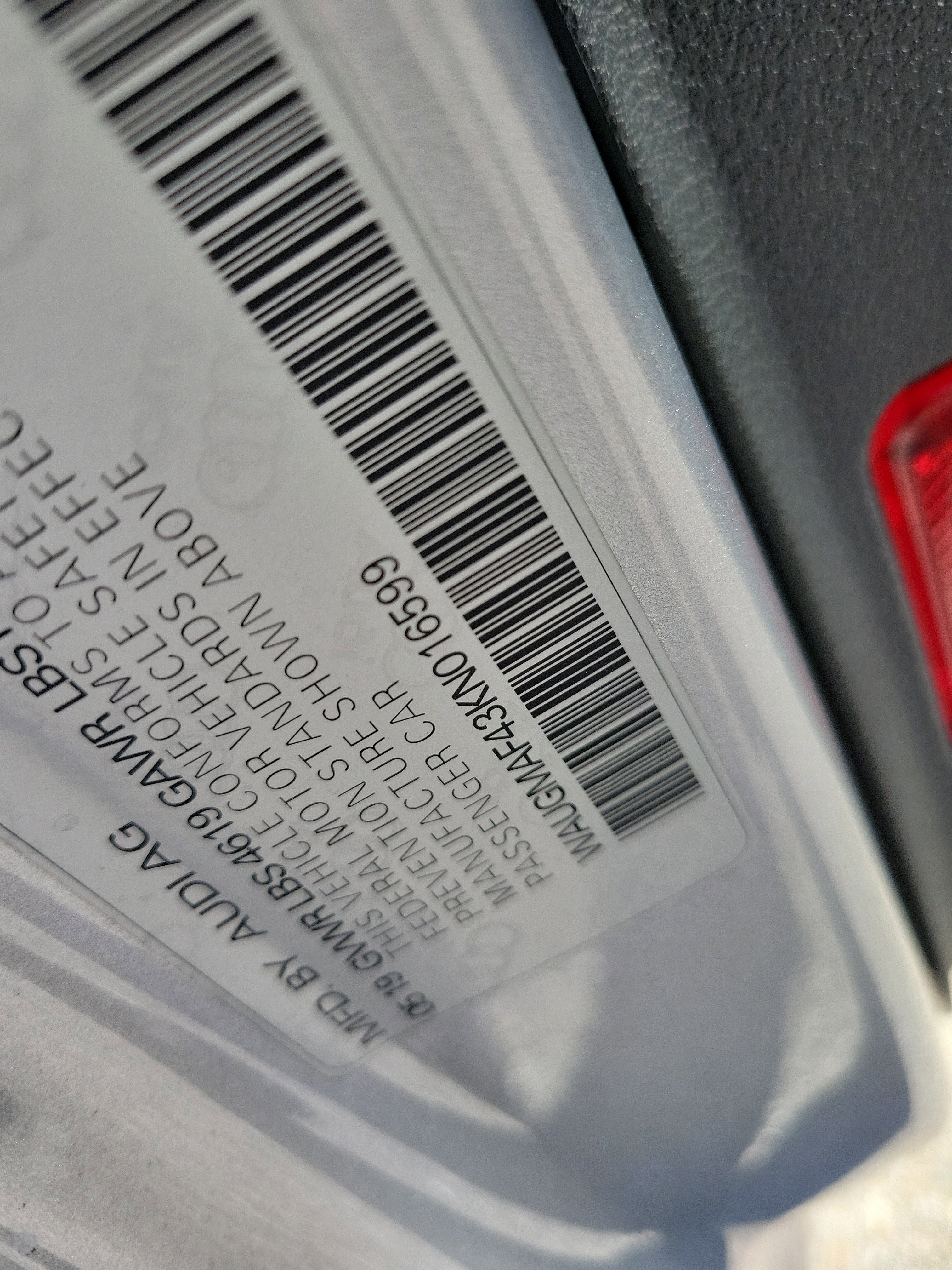 Used 2019 Audi A4 2.0T Premium image 32