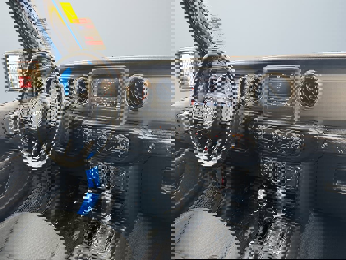 Used 2021 Jeep Wrangler Unlimited Sport image 14