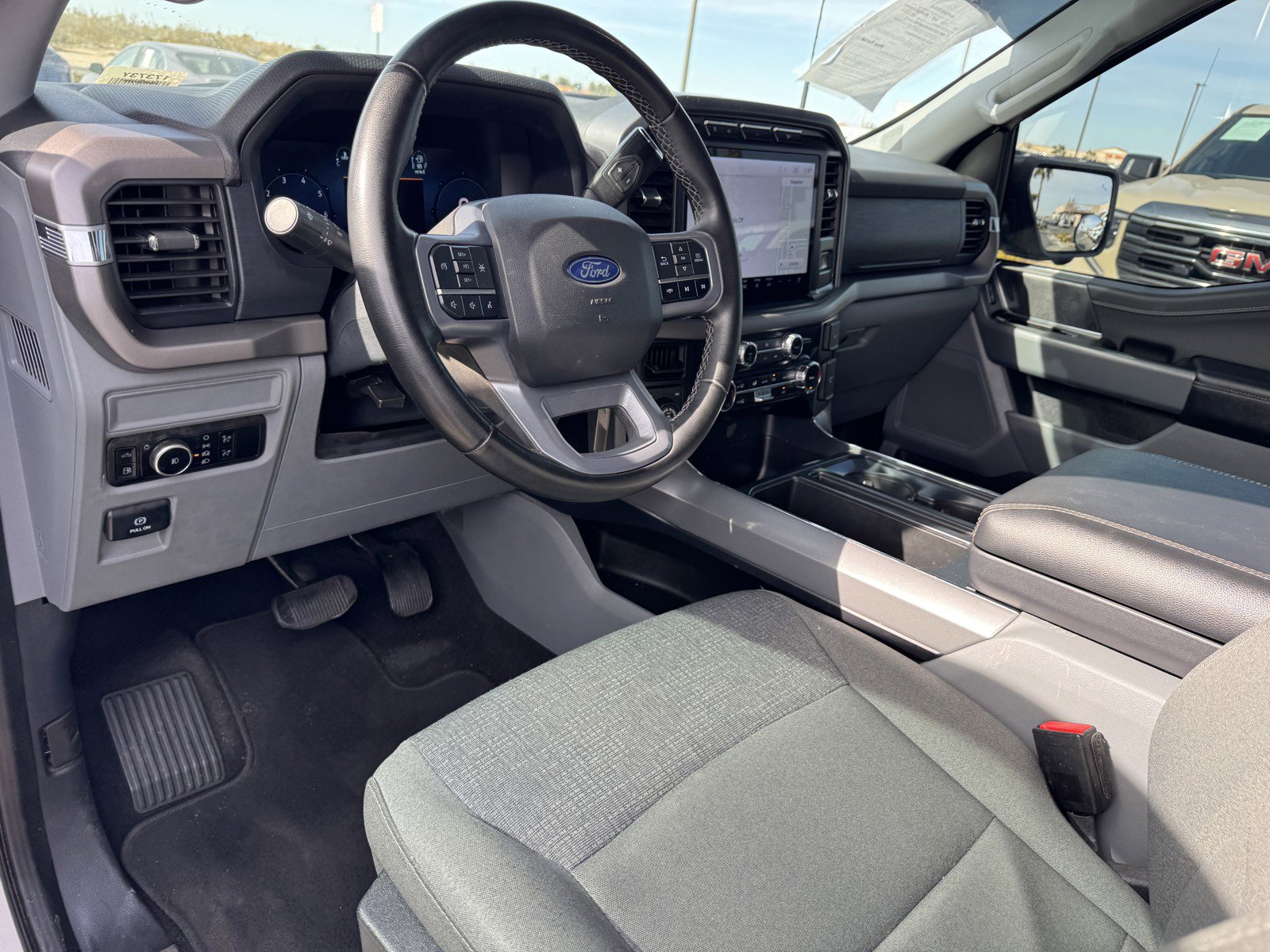 Used 2024 Ford F150 XLT w/ Mobile Office Package image 19