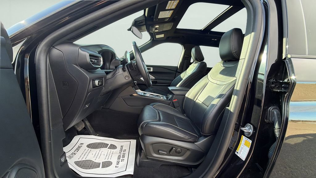 Used 2023 Ford Explorer ST w/ Equipment Group 401A image 23