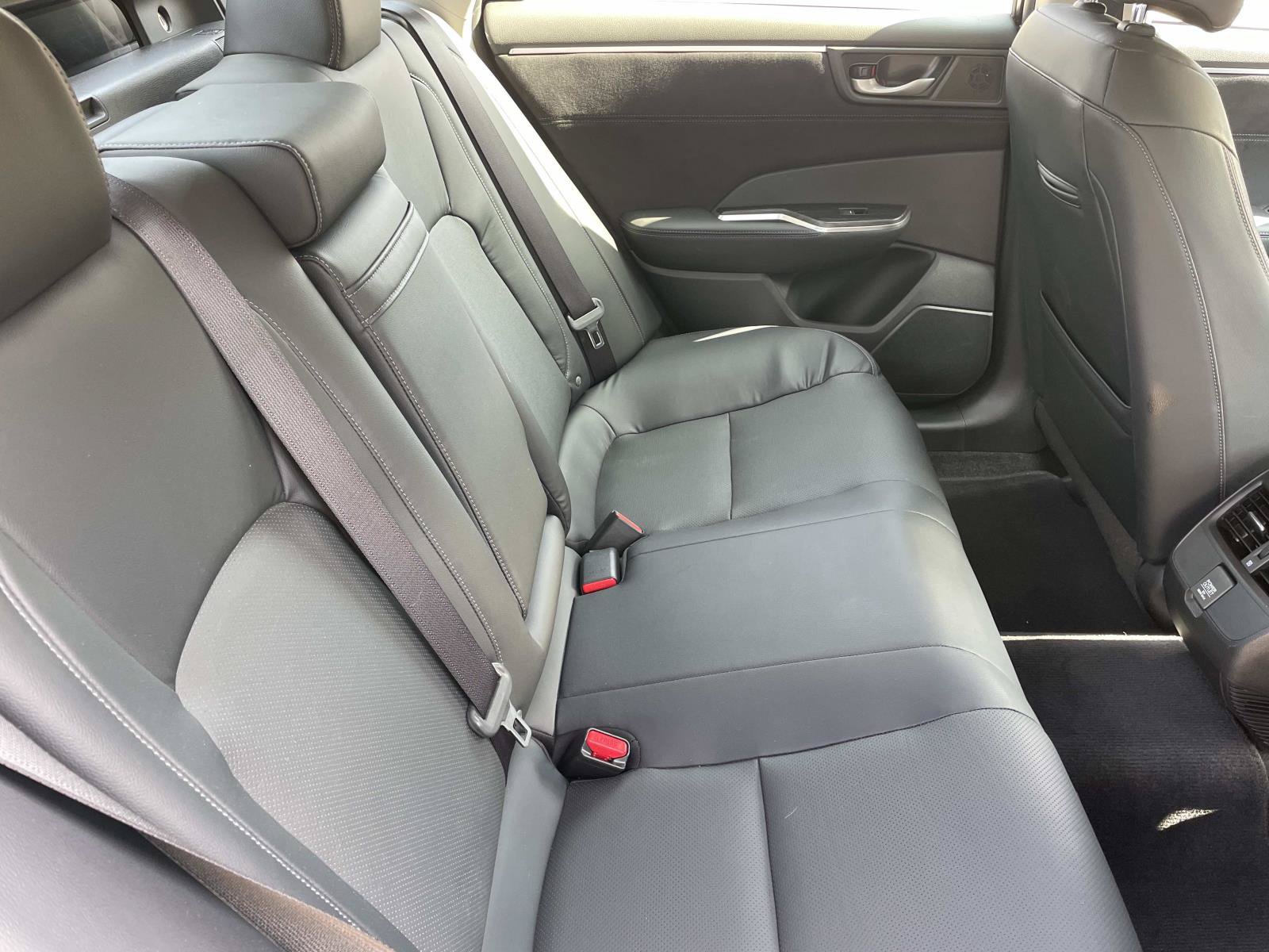 Used 2021 Honda Clarity Touring image 19