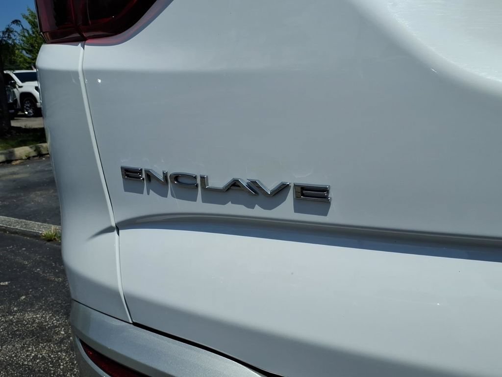 Certified 2024 Buick Enclave Essence FWD image 11