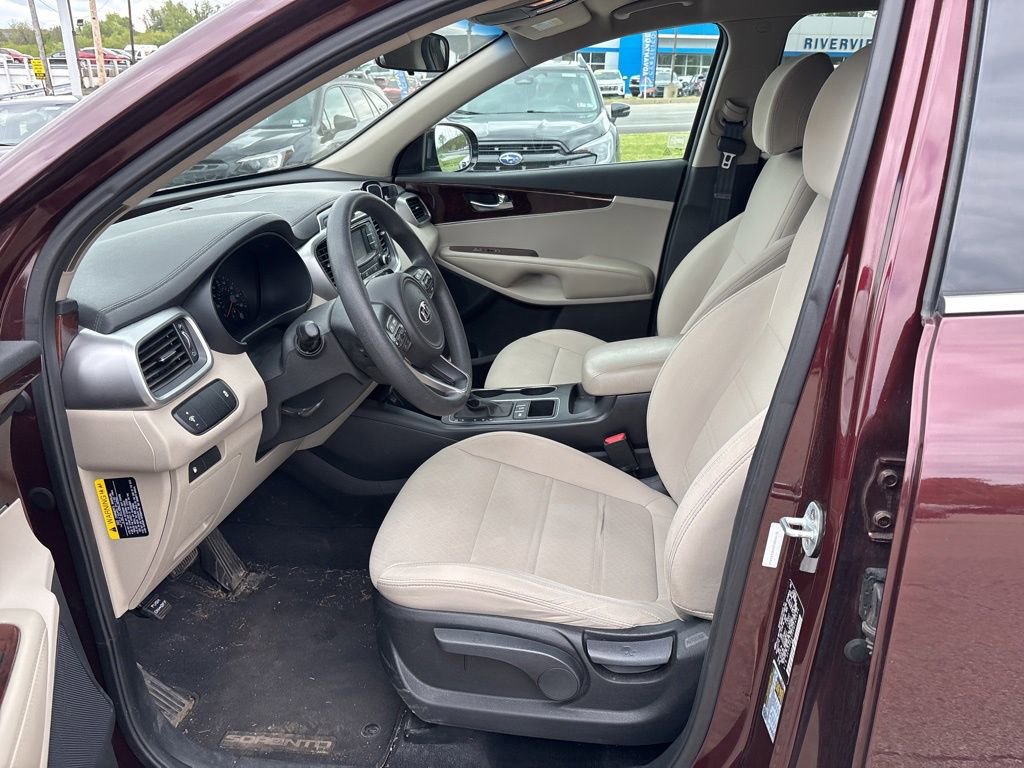 Used 2017 Kia Sorento AWD image 13