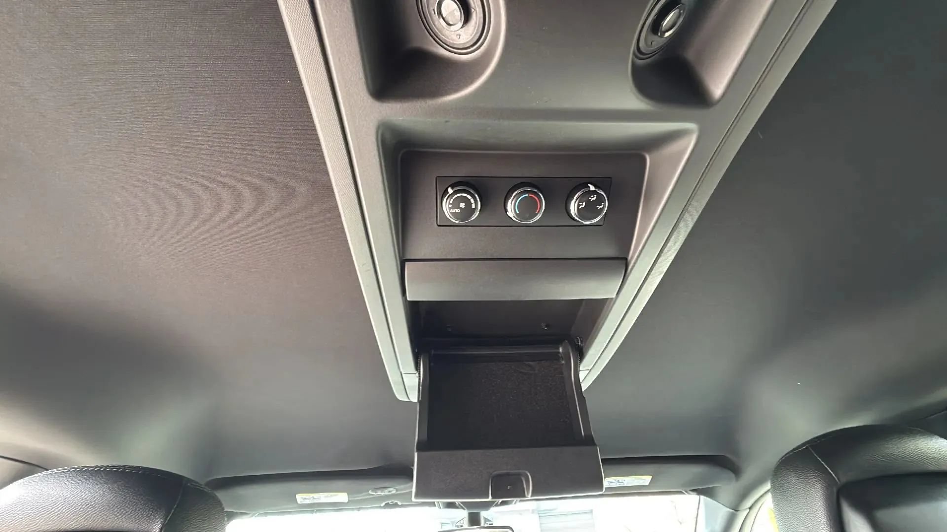 Used 2020 Dodge Grand Caravan GT FWD image 30