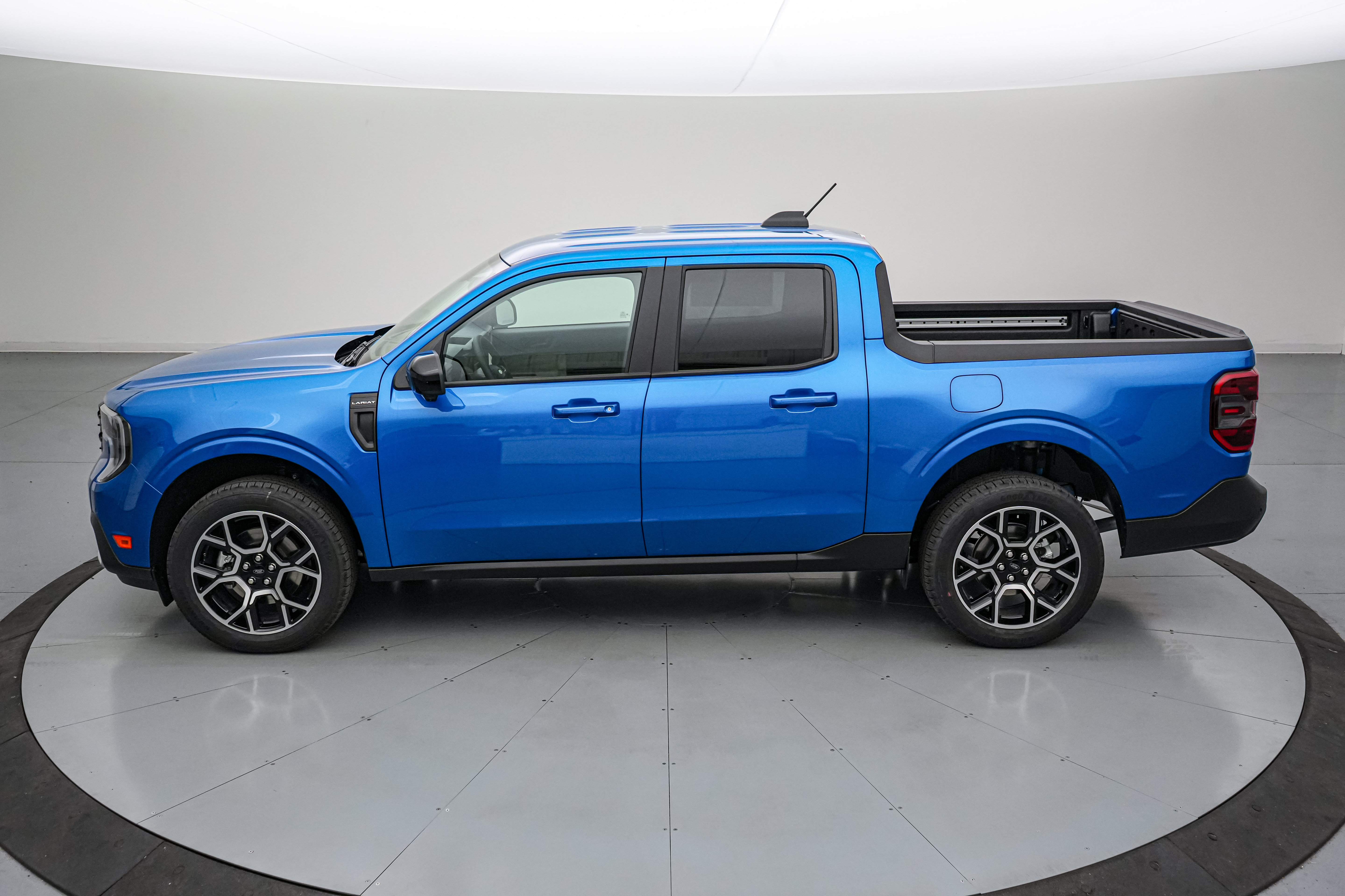 New 2026 Ford Maverick Lariat AWD/4WD image 7