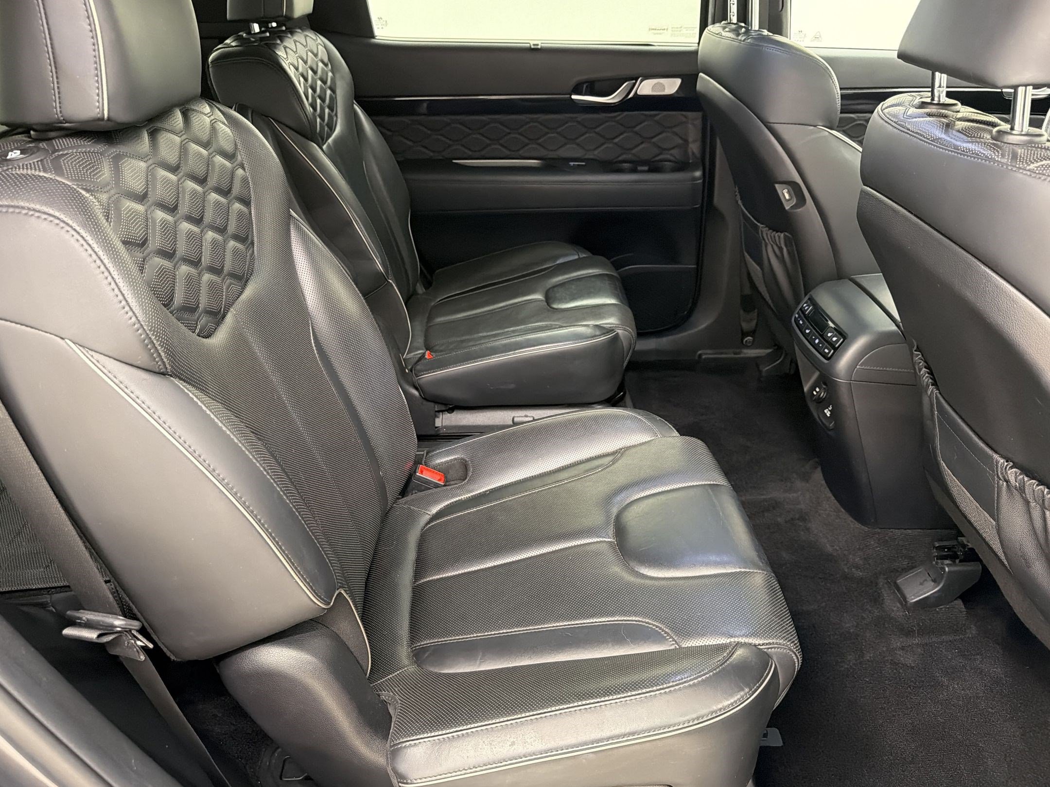 Used 2020 Hyundai Palisade Limited AWD/4WD image 30