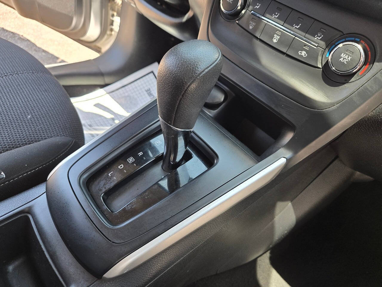 Used 2018 Nissan Sentra S FWD image 36