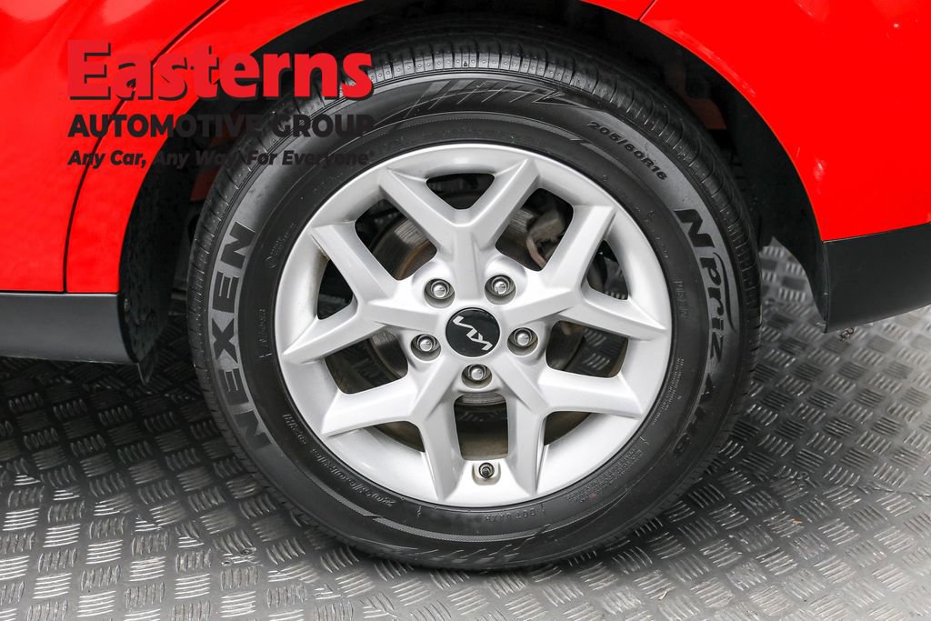 Used 2023 Kia Soul LX w/ Option Group 015 image 8