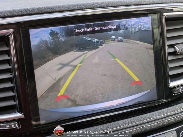 Used 2021 Chrysler Pacifica Limited AWD/4WD image 22