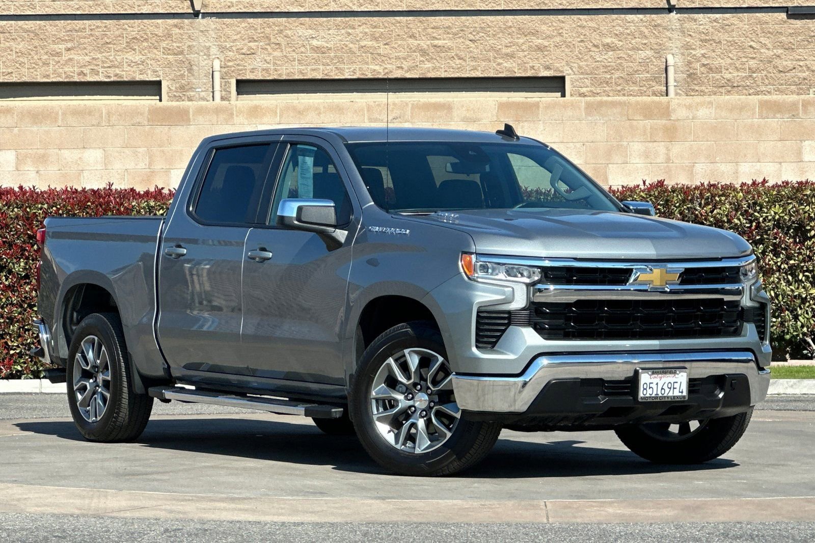 Used 2025 Chevrolet Silverado 1500 LT w/ All Star Edition Plus image 2