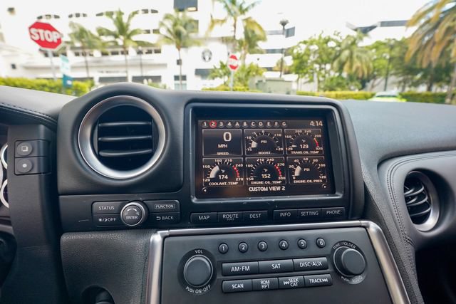 Used 2010 Nissan GT-R Premium AWD/4WD image 69