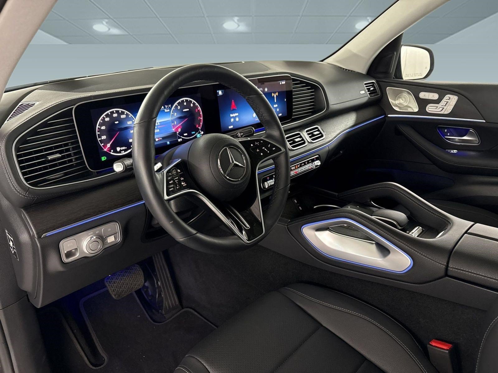 New 2026 Mercedes-Benz GLS 450 4MATIC image 4