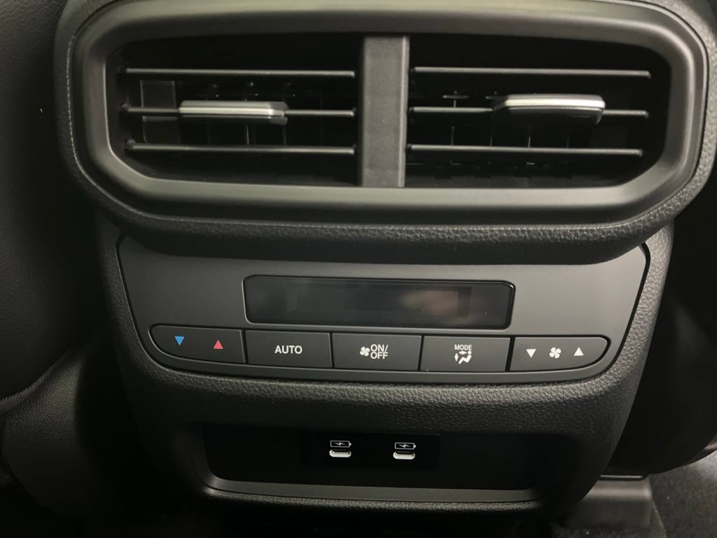 New 2026 Honda Pilot Touring image 19
