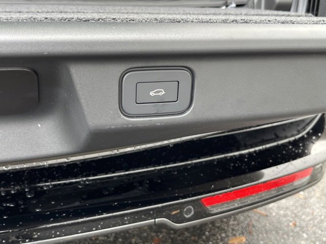 New 2025 Land Rover Range Rover SE image 20