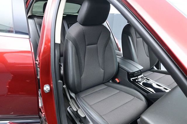 Used 2023 Buick Envision Preferred FWD image 19