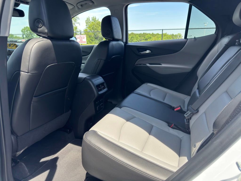Used 2018 Chevrolet Equinox Premier FWD image 38
