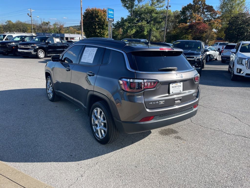 Used 2022 Jeep Compass Latitude image 48