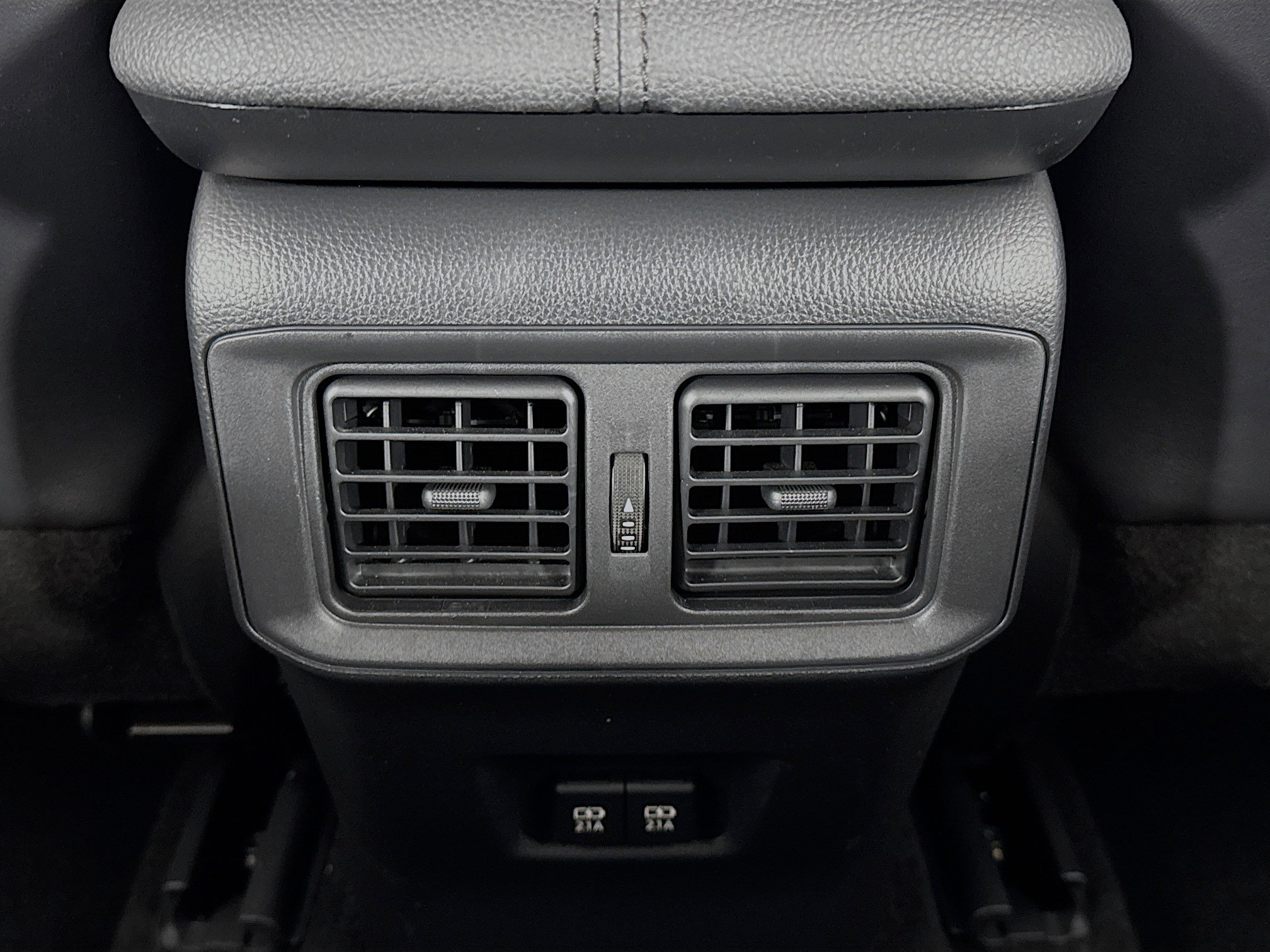 Used 2021 Toyota RAV4 XLE Premium AWD/4WD image 25