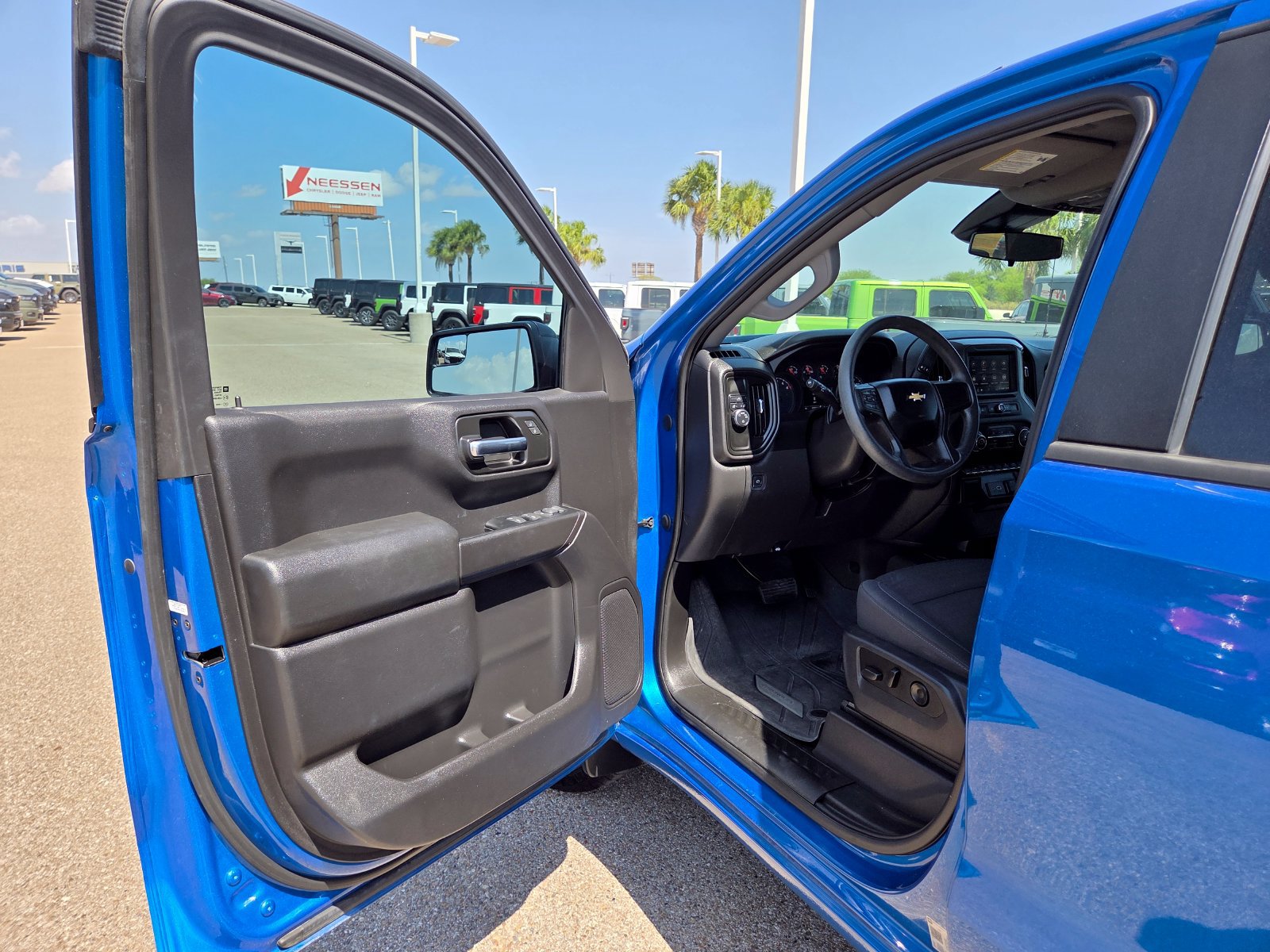 Used 2023 Chevrolet Silverado 1500 Custom RWD image 14
