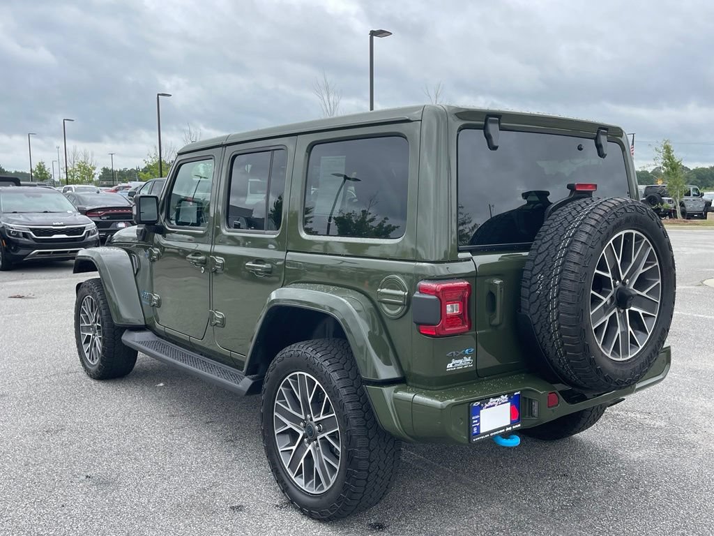 Used 2024 Jeep Wrangler High Altitude AWD/4WD image 18