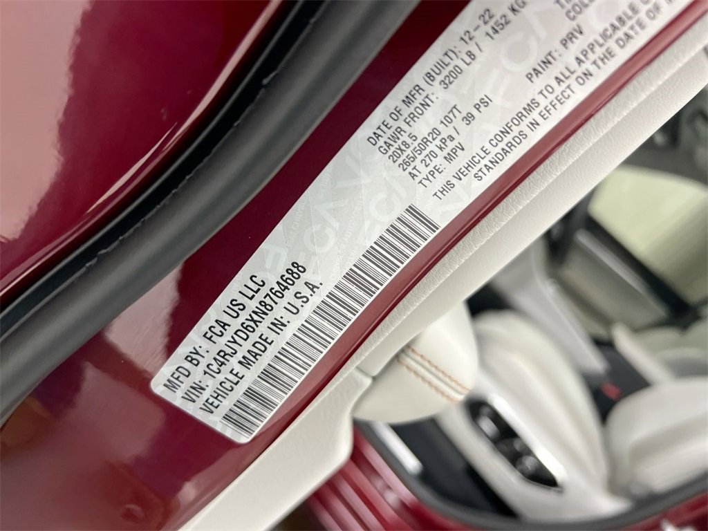 Used 2022 Jeep Grand Cherokee Overland w/ Advanced Protech Group III image 29