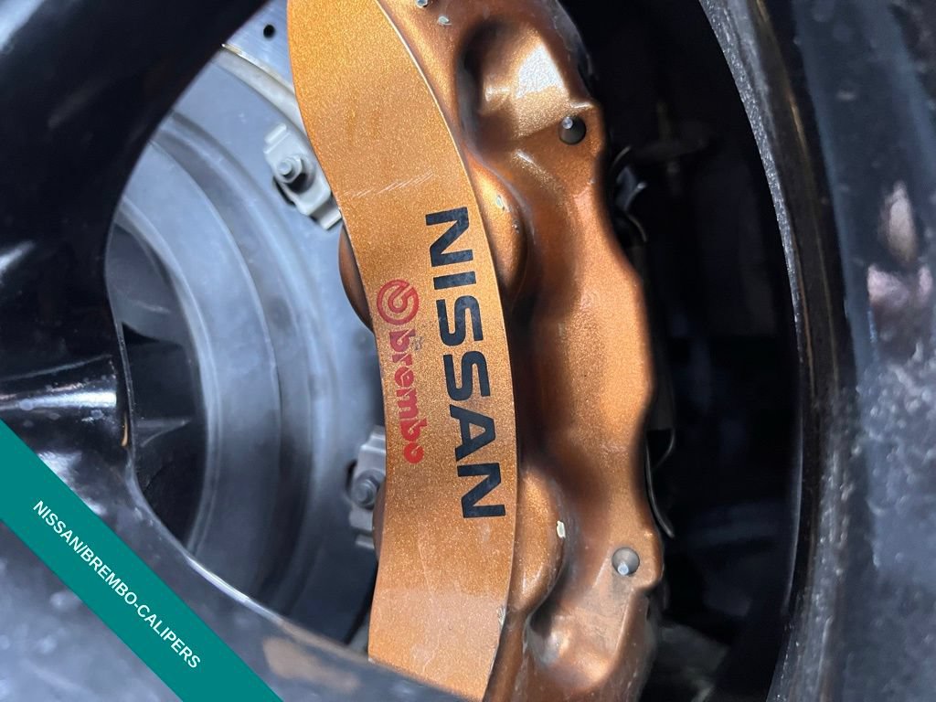 Used 2020 Nissan GT-R Premium AWD/4WD image 19