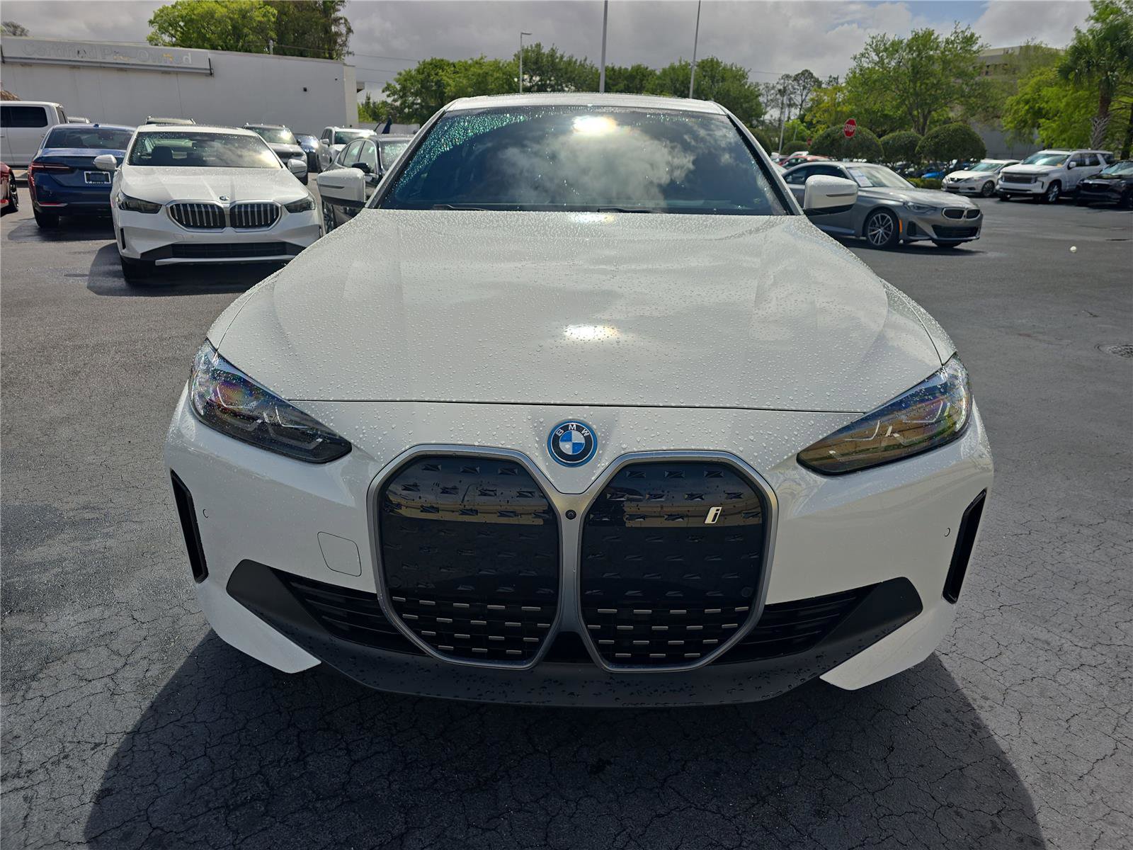 Used 2023 BMW i4 eDrive35 w/ Premium Package image 2