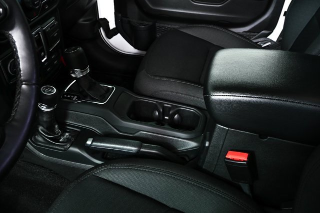 Used 2022 Jeep Wrangler Sport S image 17