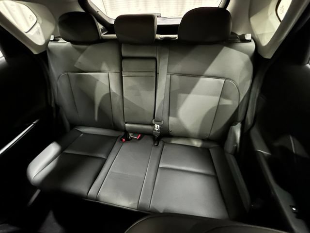 Used 2025 Hyundai Kona Limited AWD/4WD image 26